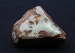 اوپال معمولی (Common Opal) مقاله جواهرشناسی نوین