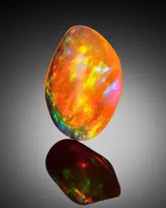 اوپال آتشین (Fire Opal) مقاله گوهرشناسی نوین